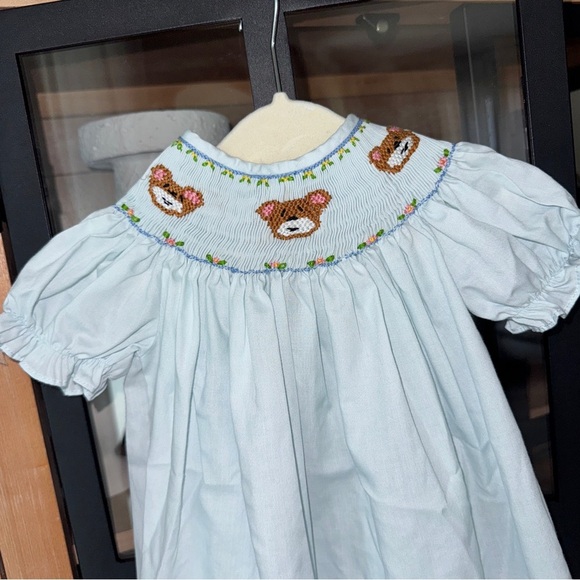 Smocked teddy bear dress embroidered short sleeve puff baby girl ruffle floral - Picture 5 of 6